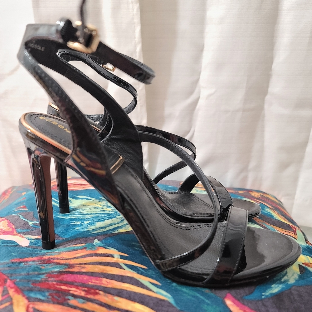 Black heels
